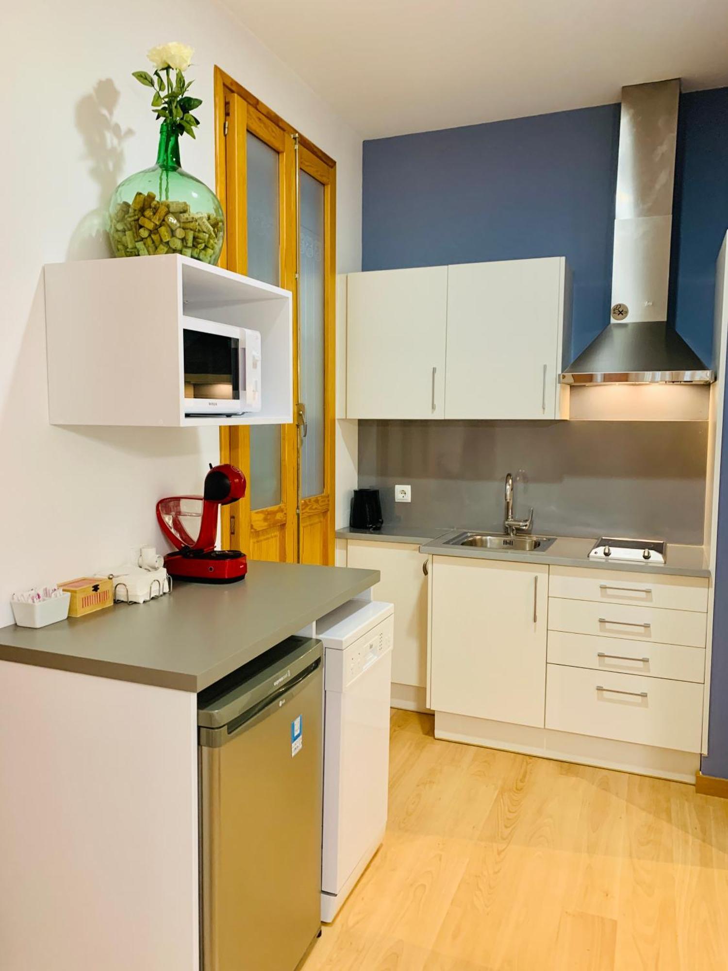 バレンシアアパルタメントス エディフィシオ パロマルアパートメント 部屋 写真